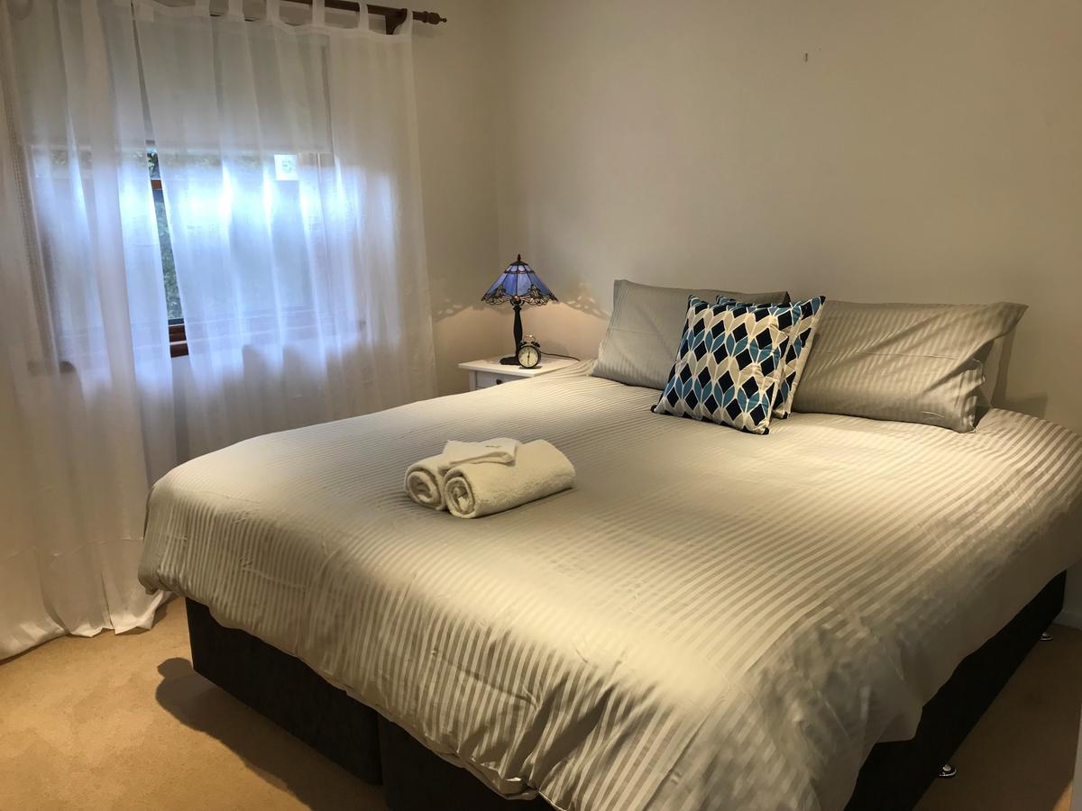 Ambrosia Holiday Home Тананда Екстериор снимка